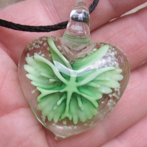 Glow in the Dark Murano Glass Butterfly Heart Necklace - Picture 11 of 14